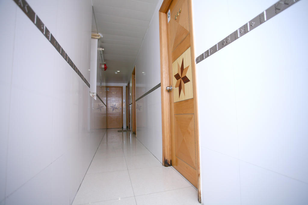 Pay-Less Guesthouse Hong Kong Exterior foto